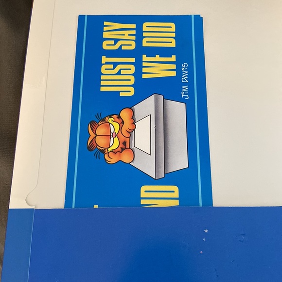 Like new vintage, rare 1986 Penn State folder for paper - Picture 4 of 5